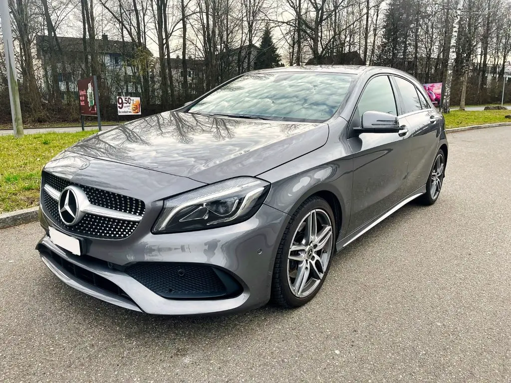 mercedes-benz a-klasse w176 a 220 amg line 4m