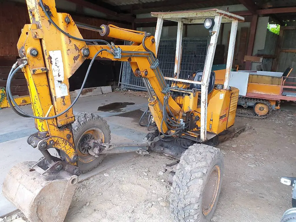 Menzi Muck Jolly 1300