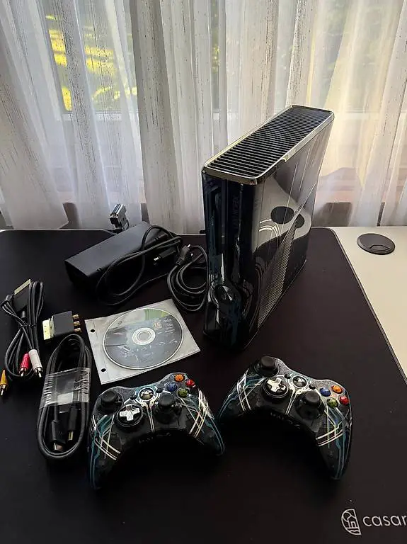Xbox 360 - Halo4 Limited Edition