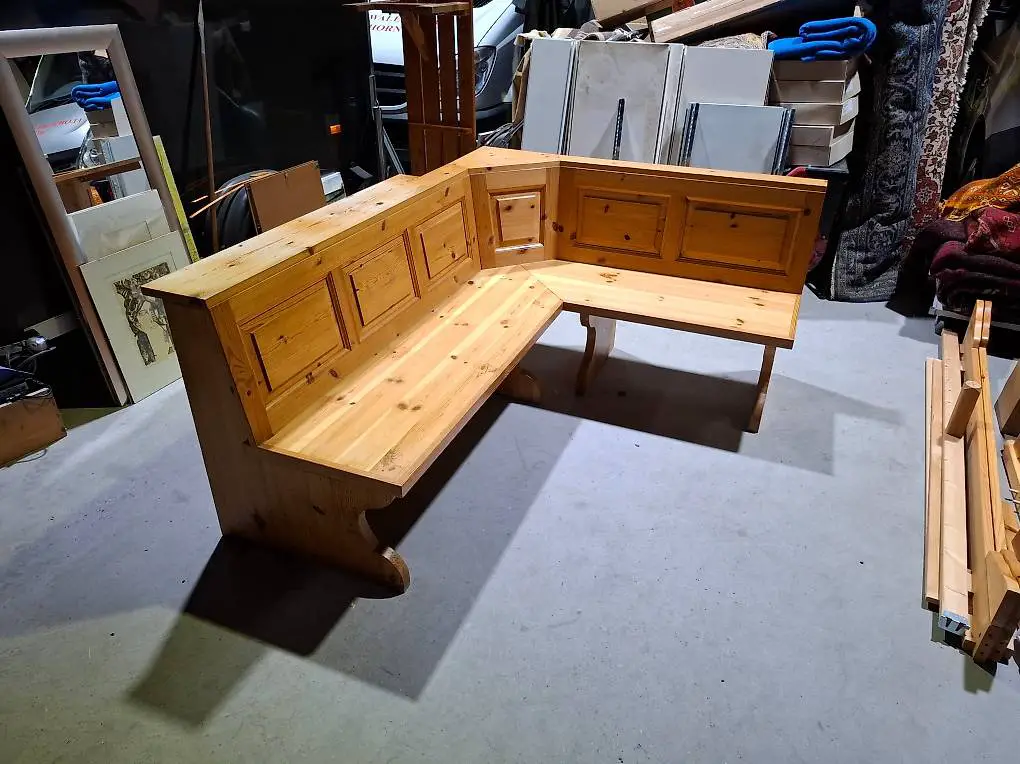 Eckbank aus Massivholz 185 x 154 cm stabile Ausführung
