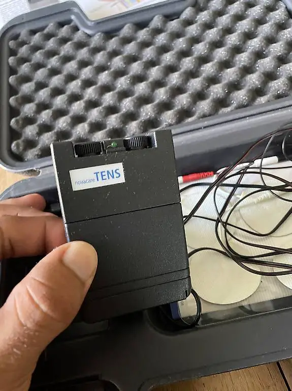 Novacare Elektro Terapie Gerät