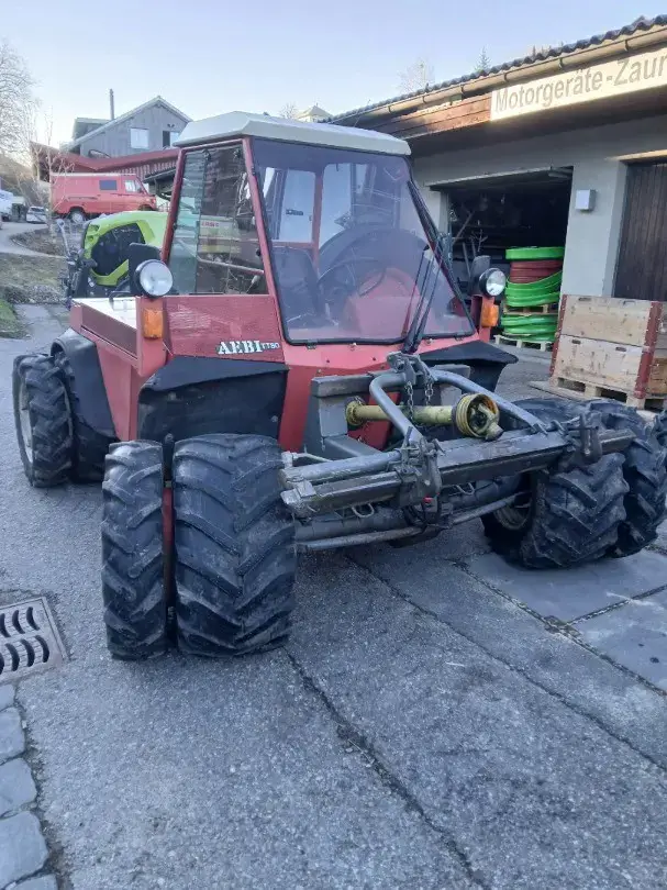 Aebi TT80 mit 4 Doppelräder