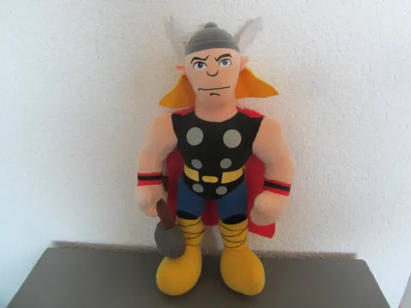  Peluche Thor "Nicotoy" Marvel héro Disney Avengers 32 cm