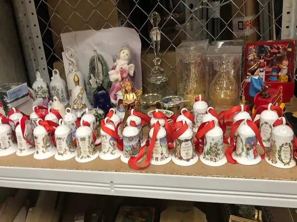 20 Porzellanglocken Hutschenreuthter