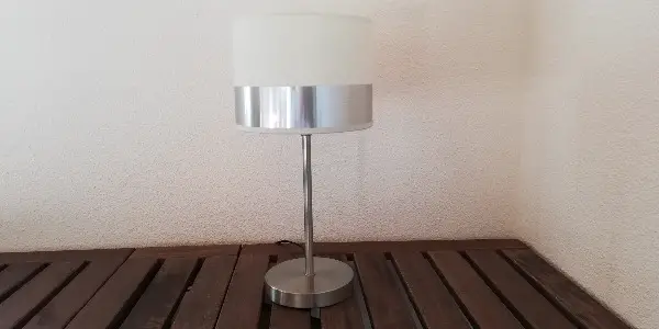 Tischlampe E14 max.9W LED