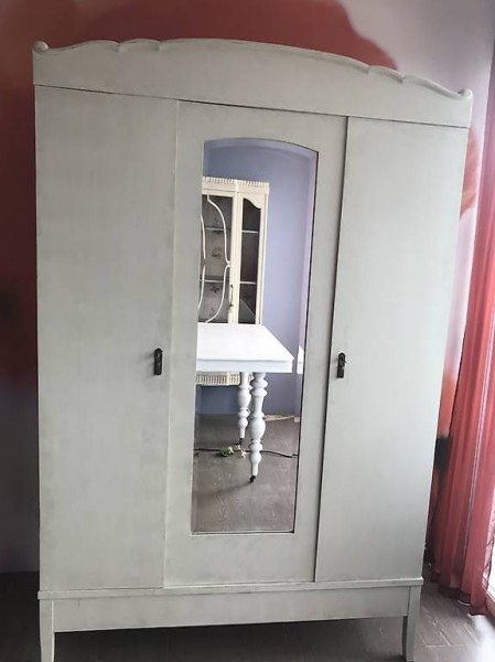 Antiker Schrank moss green vintage shabby mit Spiegel