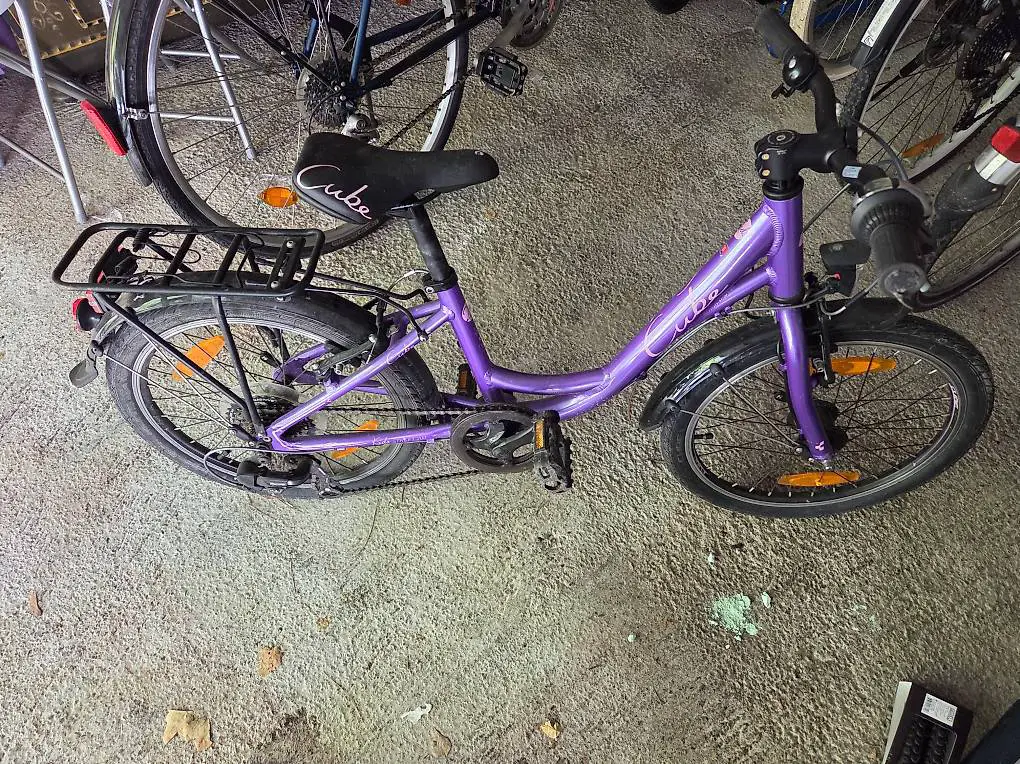 Kinderfahrrad Cube lila 20 Zoll