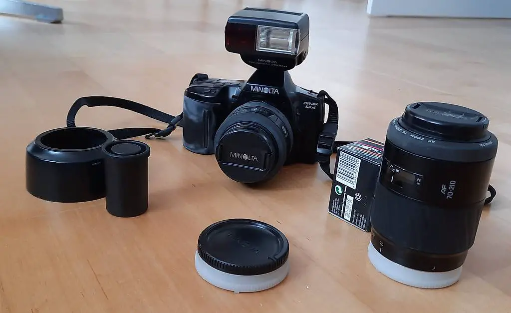 Minolta Dynax SP xi (analoge Fotokamera)