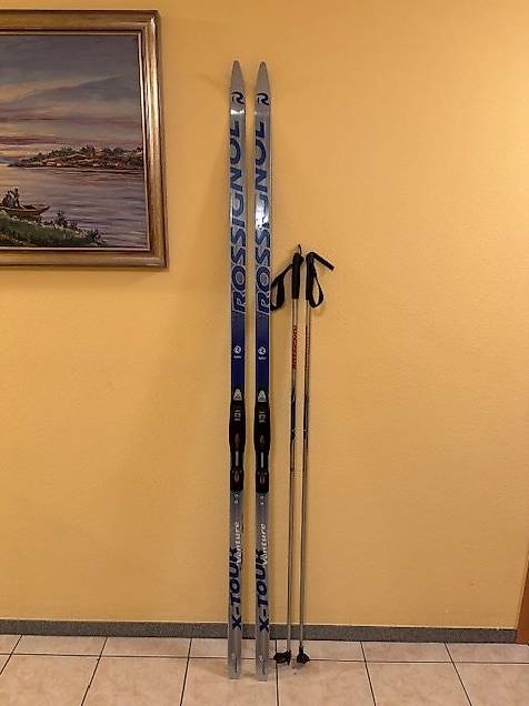 Sci di fondo Rossignol 200 e bastoni 145 cm