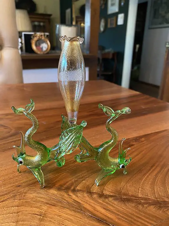 abstraktes Murano Väschen Blumenkelch mit 2 Fischen