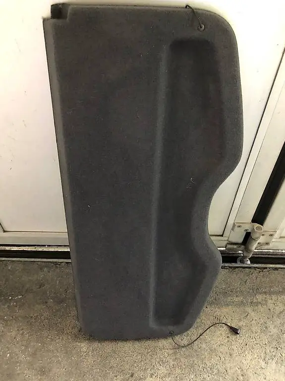 Renault Clio Hutablage