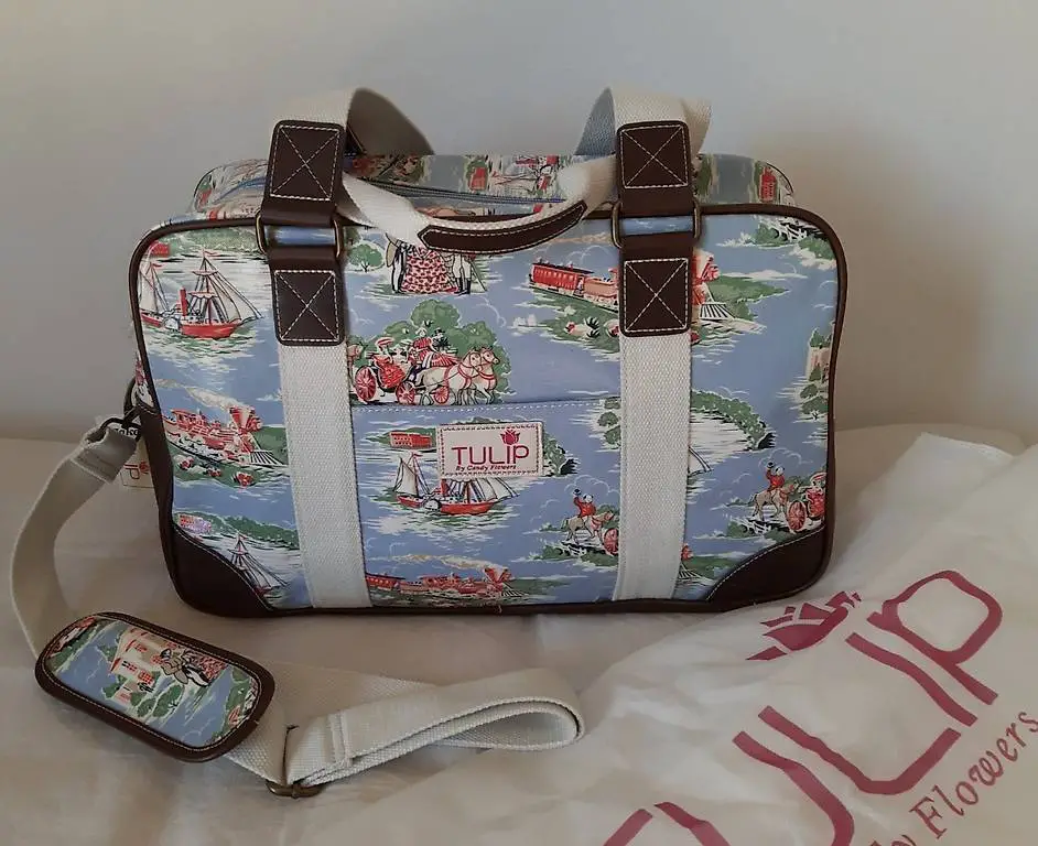 Tulip by Candy Flowers