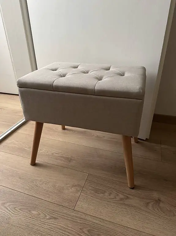 Hocker beige, wie neu