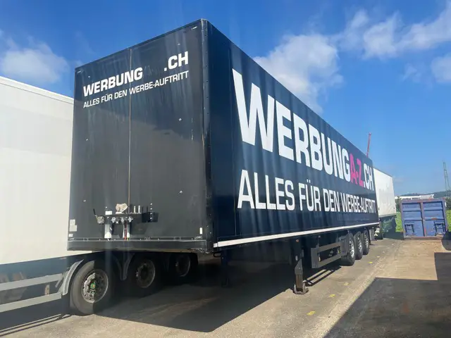 SCHMITZ, Kunststoffkoffer isoliert