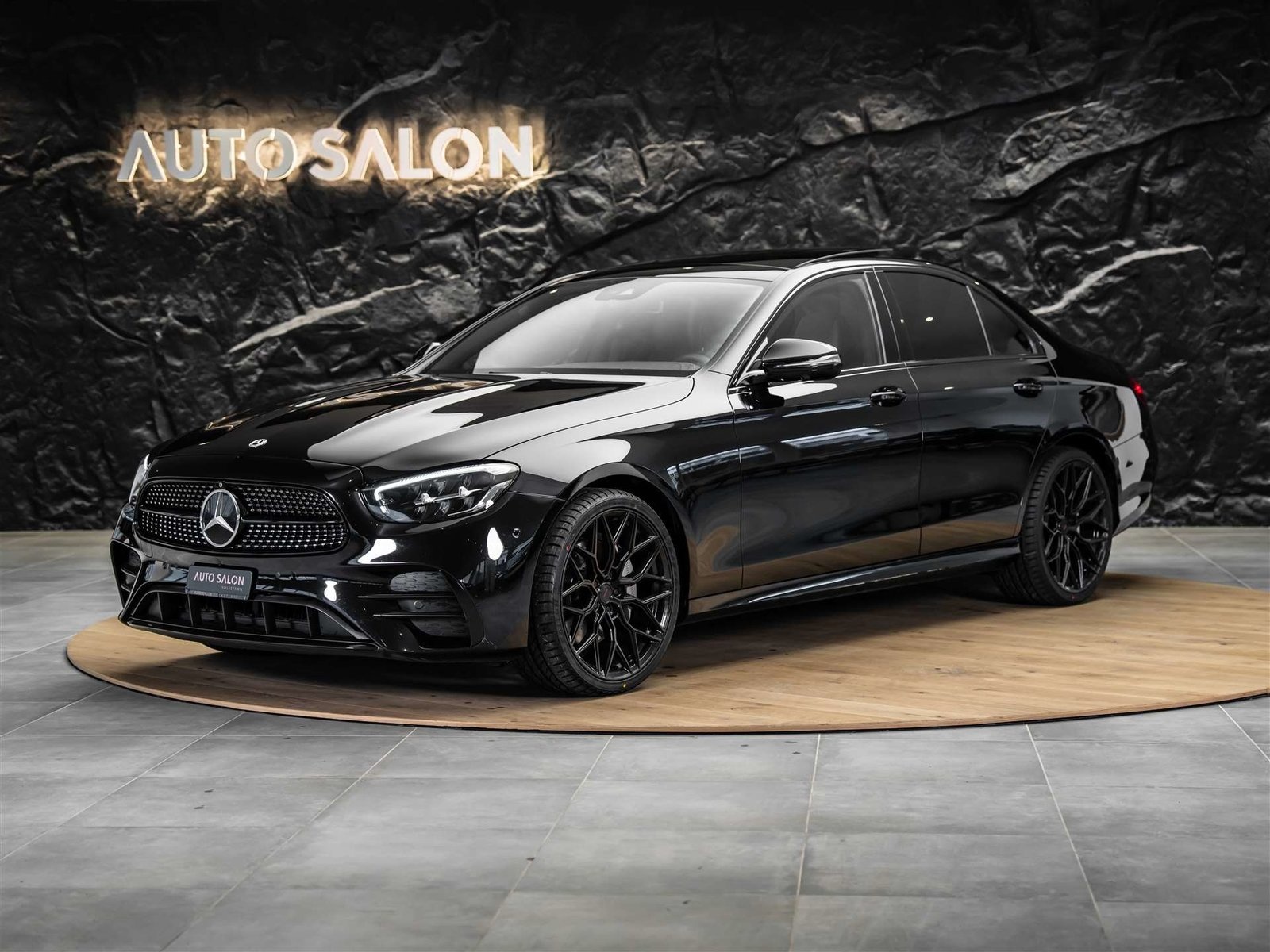 mercedes-benz e 200 4matic amg line 9g-tronic *20felgen*pano