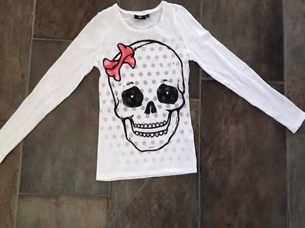 Modernes Damen Shirt mit Totenkopf NEU Gr. S 36