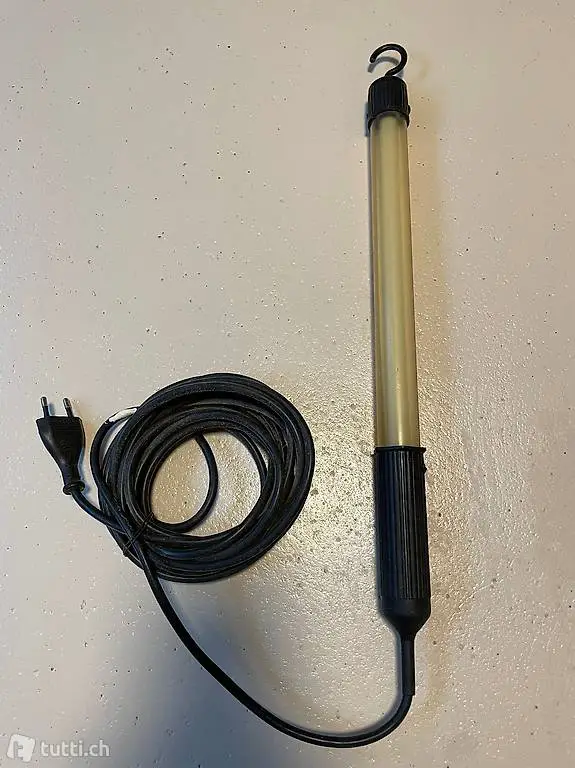 Stableuchte für Montagearbeiten