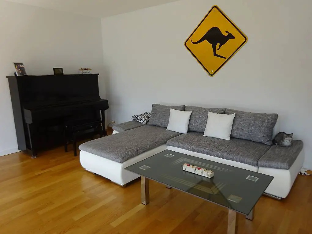 edler Salontisch von Möbel Pfister Kristallglas