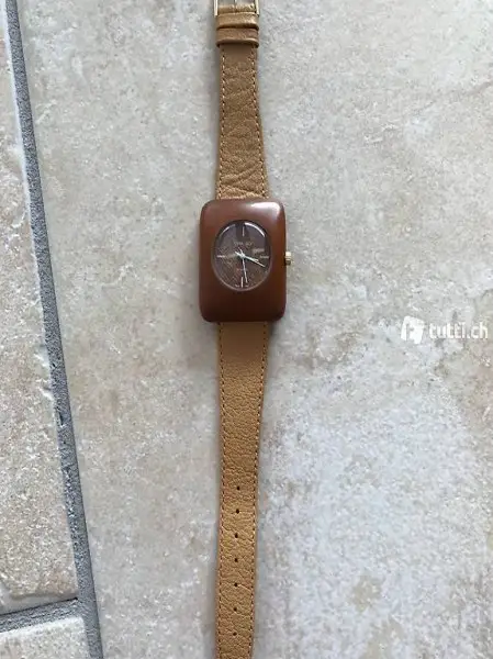 Orologio in legno