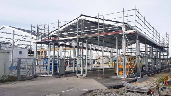 Abbau Transport Montage von Hallen Fabriken Containern