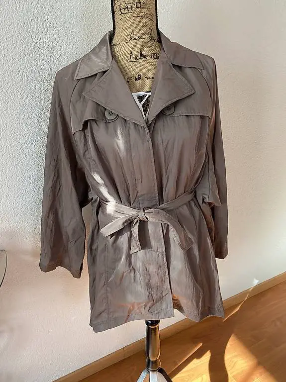 Jacke 38 mit Bindegurt