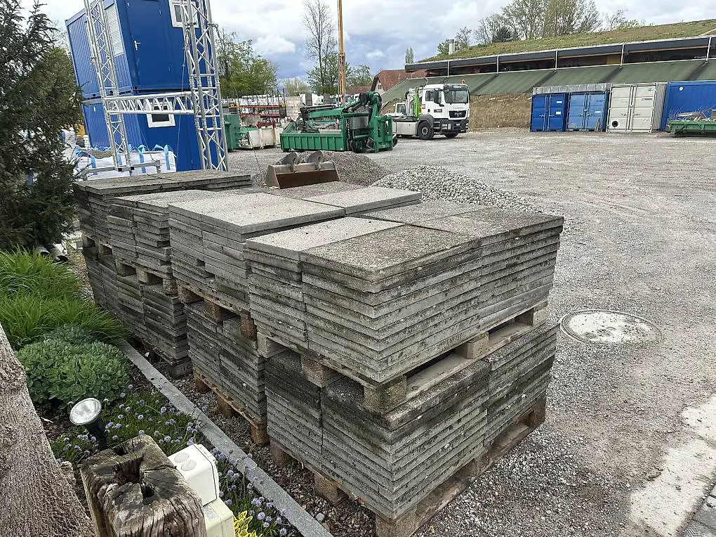 Betonplatten Gebraucht