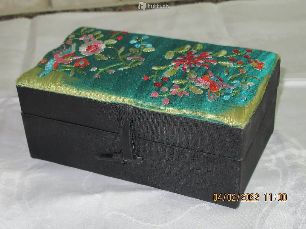 Sammelstück aus dem Osten, Schmuckschatulle, Schmuckkasten