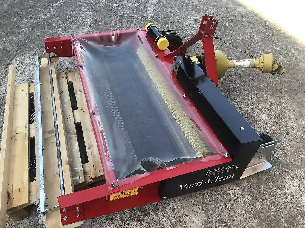 Traktor Anbau- Rasenkehrmaschine Wischmaschine Rasen