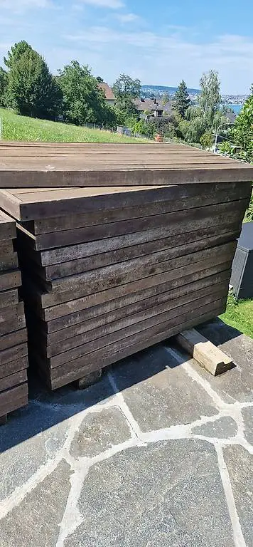 28 Hartholz-Terrassen-Platten 120x82x6
