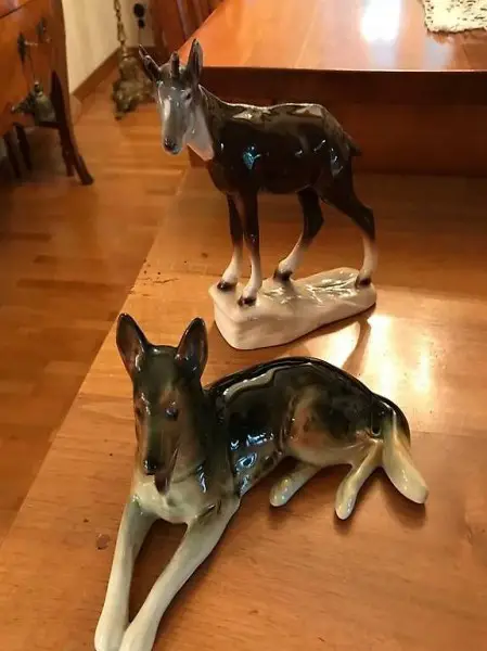 Porzellanfiguren Hund und Steinbock