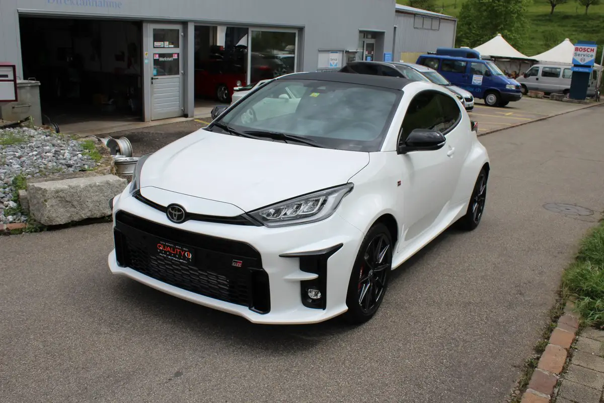 toyota toyota gr yaris