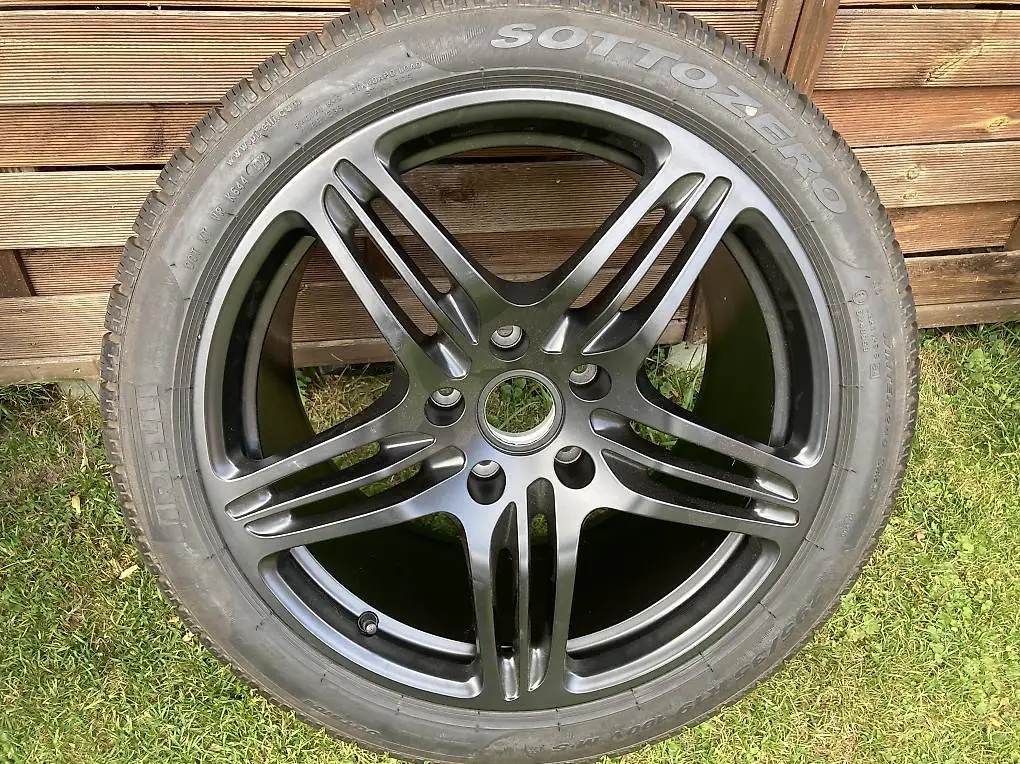 Satz Original Porsche 911 turbo Felgen in 8.5 & 11x19