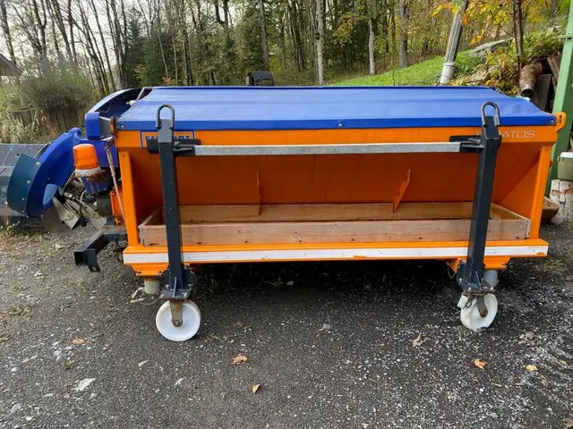 SCHMIDT, Stratos F25L-22 VCX-490, Winterdienst