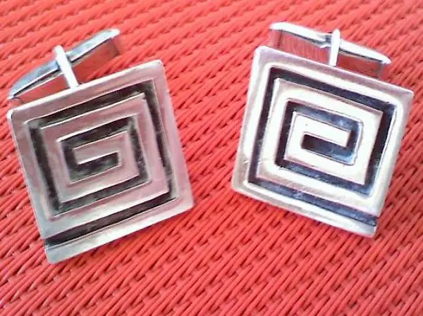 1 Paar Manschettenknöpfe