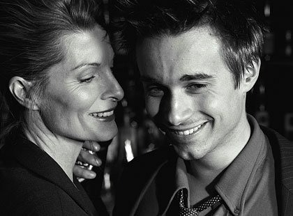 Schweizer Boy 34 sucht Frau ab 50 für Affäre ? Sextreffen