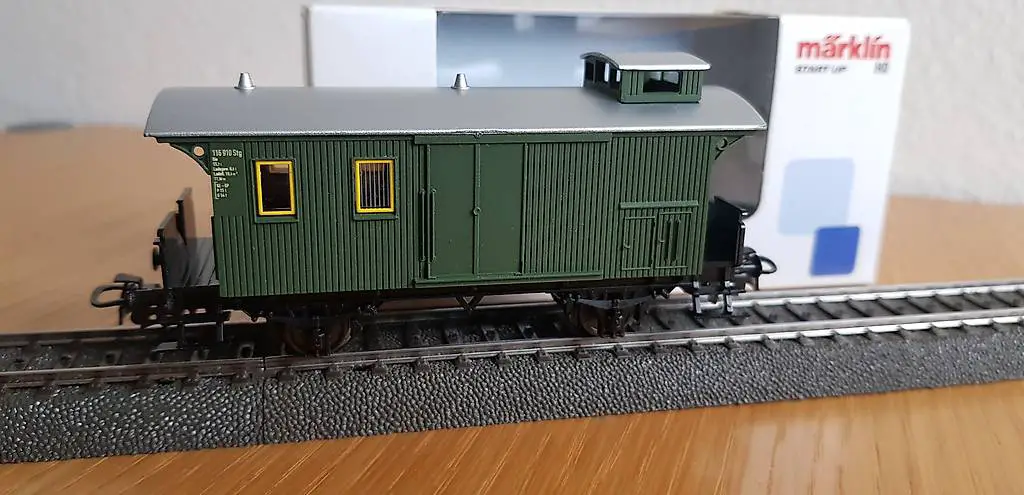 Märklin 4038 Gepäckwagen Neu in OVP unbespielt