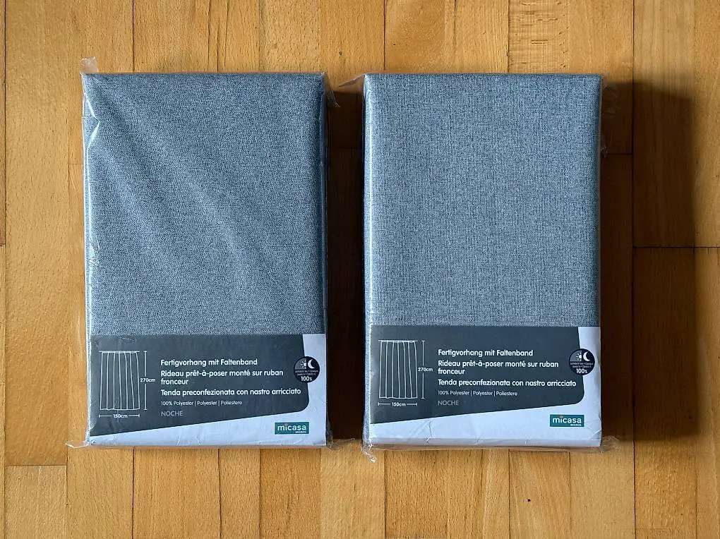 2x Fertigvorhang mit Faltenband - «Noche» - Neu in OVP