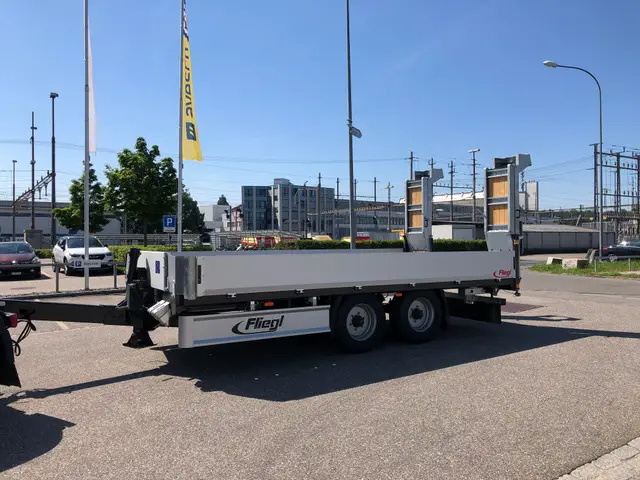 FLIEGL, Fliegl Plattformanhänger TPS 118 Bau, Brücke/Pritsche