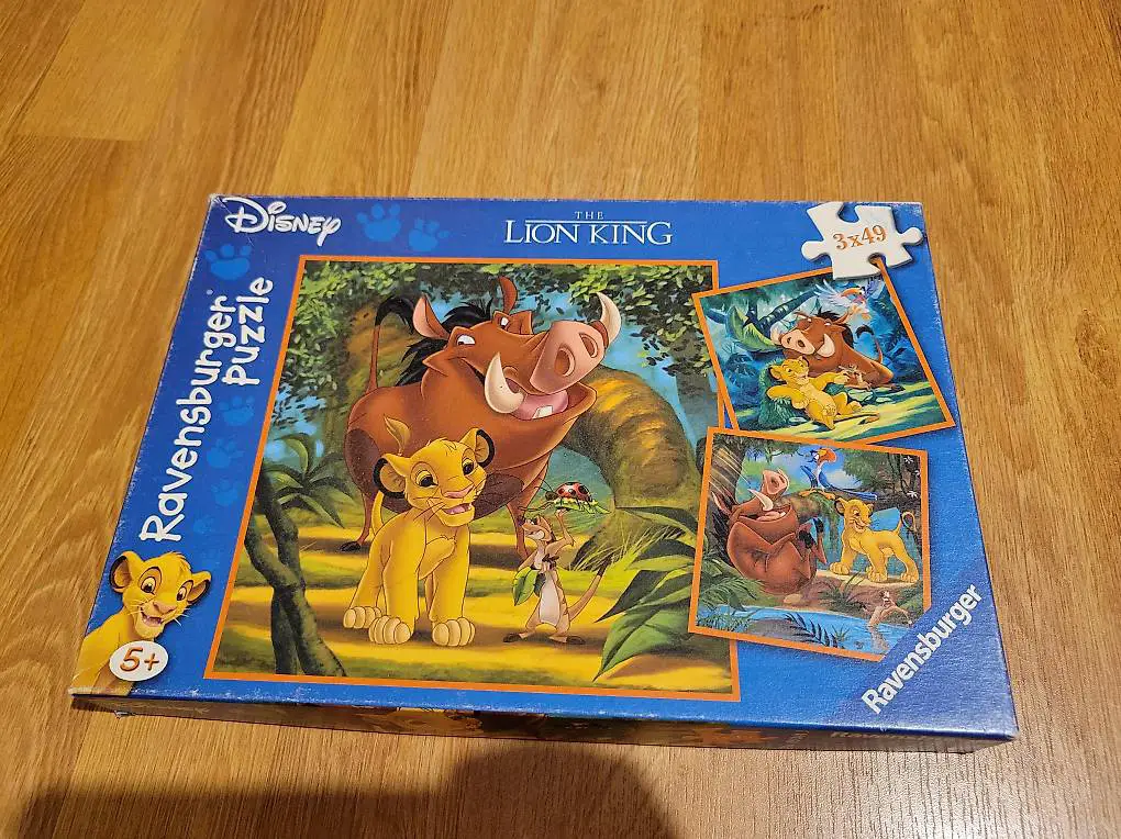 Ravenburger Puzzle < König der Löwen >