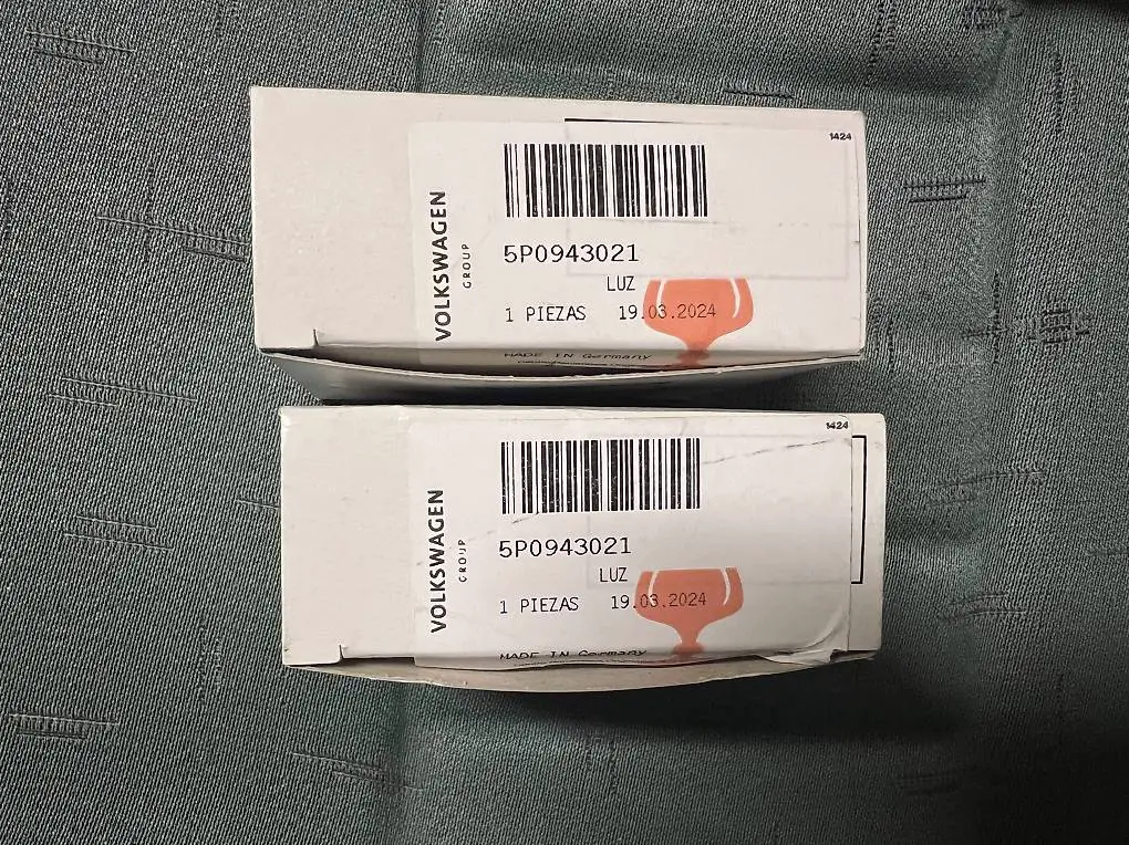 VW/Seat Kennzeichenleuchte (NEU) 5P0943021