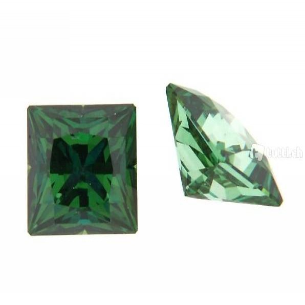 Zirkonia Grün / 4x4mm Carre / 2Stk
