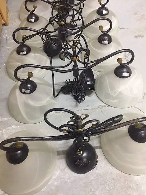 Lampe Lampen mit Milchglas und Metall 5 Stk.