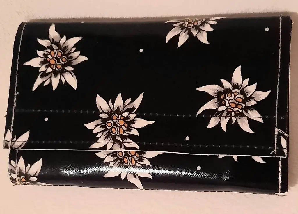 Wachstuch - Portemonnaie Neu