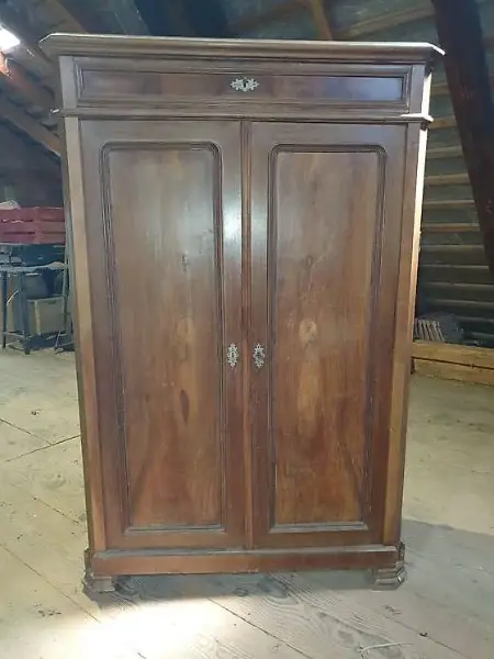 Antiker Kleiderschrank, Vintage Bauernschrank