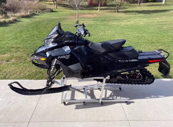 2020 Ski-Doo MXZ 850 TNT Schneemobil