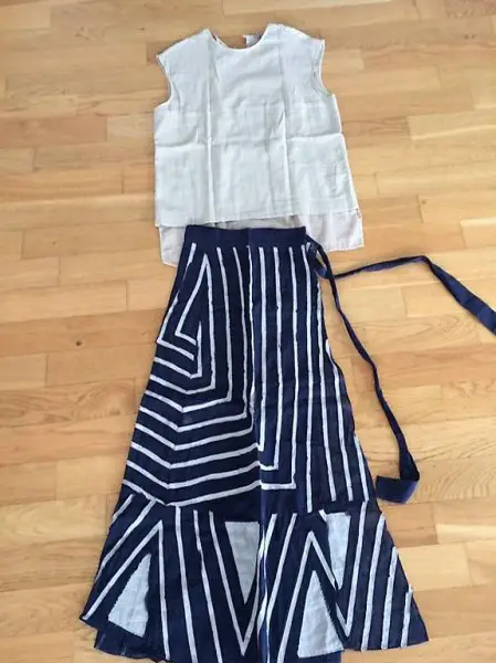 Biasa Bali Rock Wickelrock und Oberteil blau beige Leinen