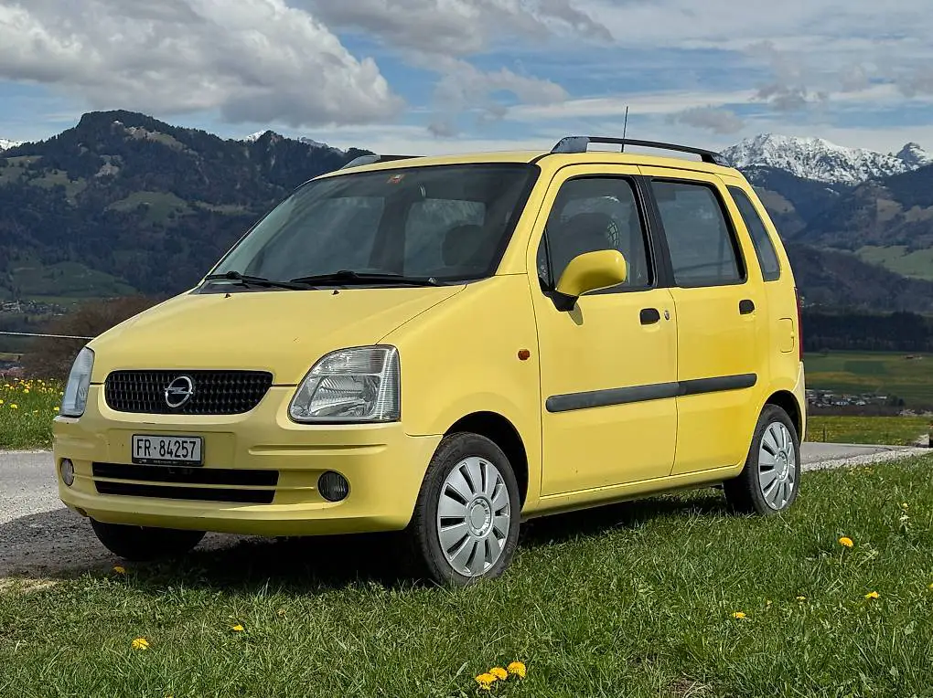 Opel Agila ab MFK (Klimaanlage, DAB+, 8-fach bereift)