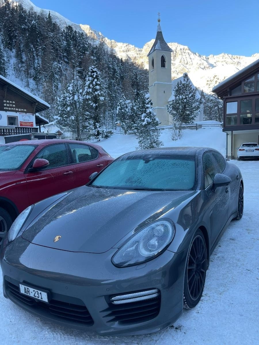 porsche panamera 4.8 v8 turbo s pdk