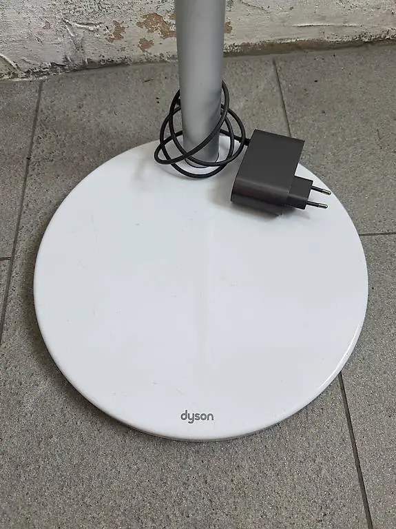 Dyson stazione di stoccaggio V11