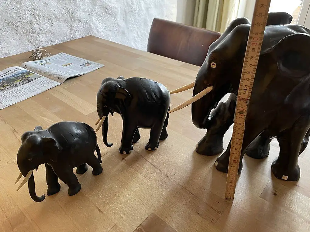 Ebenholz- Elefanten